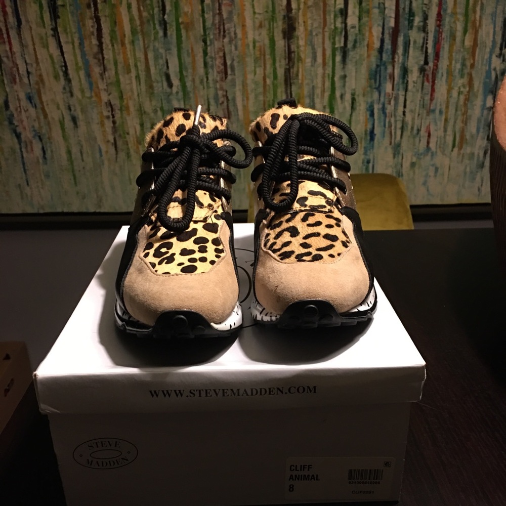 Size 8 Steve Madden Cliff Animal Sneakers